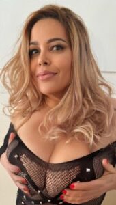 CHICA BRASILEÑA TODOTERRENO