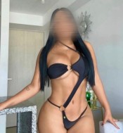JULIA NOVEDAD!! SOY UN BOMBON Y LO SABES… CUERPAZO 10 Y FIESTERA