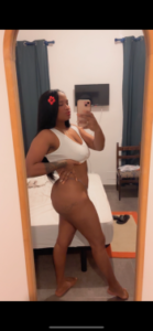 Paola.  Hola Soy Una latina con un gran Culo natural