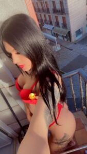 CAMILA, PRECIOSA TRANS EN OVIEDO