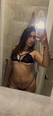 HERMOSA JOVENCITA EN MÉRIDA