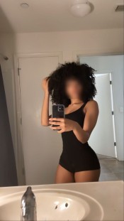 ESTUPENDA LATINA TODA UNA NOVEDAD Y ACABADITA DE LLEGAR A FUERTEVENTURA