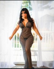 PAOLA JOVEN GUAPA EN LA RODA