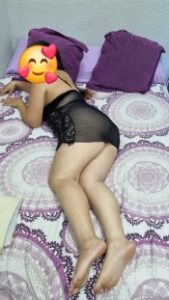 COLOMBIANA TRATO DE NOVIOS, BESITOS HÚMEDOS…Y MUCHO MÁS