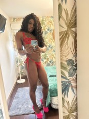 TRANS MORENAZA LUJURIOSA COMPLACIENTE A TUD DESEOS