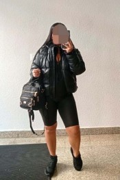 MUÑEQUITA TRAGONA MUY CAÑERA A TOPE DE SEXO