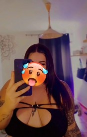 JOVENCITA GORDITA CANARIA TATUADA