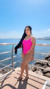 BELLA LATINA, GRIEGO, TRATO DE NOVIOS Y FRANCÉS NATURAL