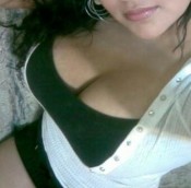 KARINA CUBANA PECHUGONA SUPERTRAGONA FIESTERA