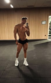 LATINO CAÑERO POLLON CUMPLO TUS FANTASIAS