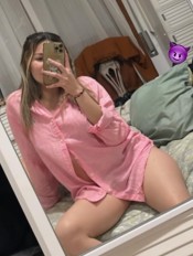 CLOE JOVEN COLOMBIANA SIMPATICA Y CARIÑOSA