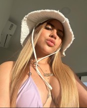 HOLA PAPI ESTOI RICA PARA TI :631364379
